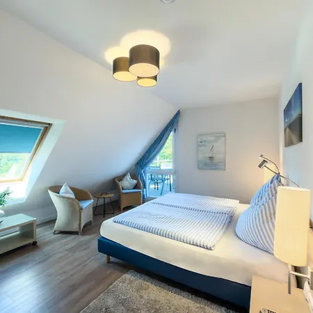 Residenz Hohe Lith Nr 33 *